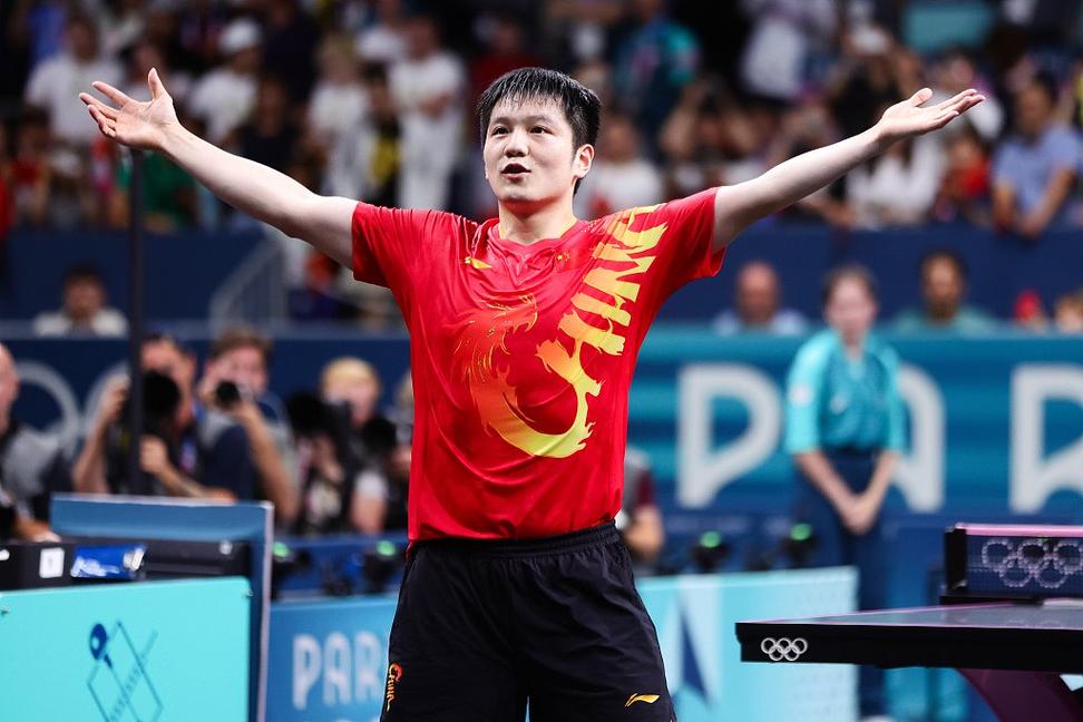 樊振东迎来欧冠首胜，晋级八强