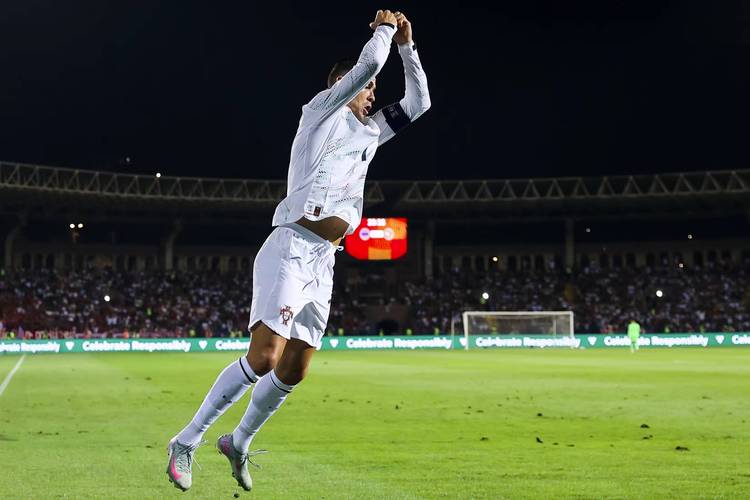 马丁内斯：葡萄牙世界杯名单大致确认，只有2-3个位置有疑问