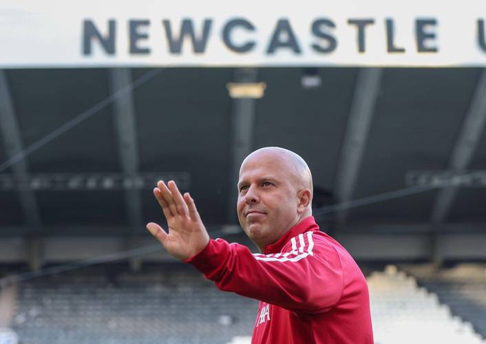 邮报独家：斯洛特不满利物浦球迷速忘夺冠，感觉被不尊重了插图