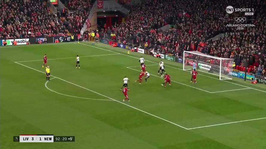 科纳特用进球悼念刚去世的父亲，队友也纷纷前来安慰插图